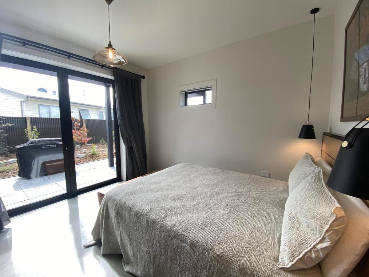 Black Stilt Retreat, Stunning Luxury Property Twizel Esterno foto